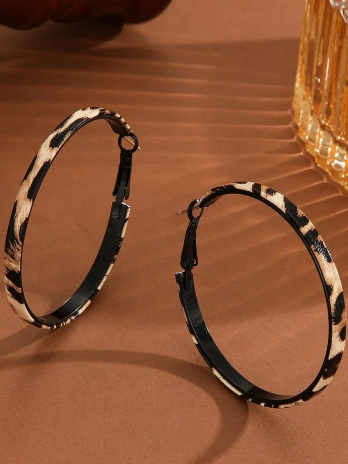 Fashionable Hoop Earrings Set, Leopard Print Design, Unique Personalized Large Style Jewelry, Versatile Animal Print Earrings
