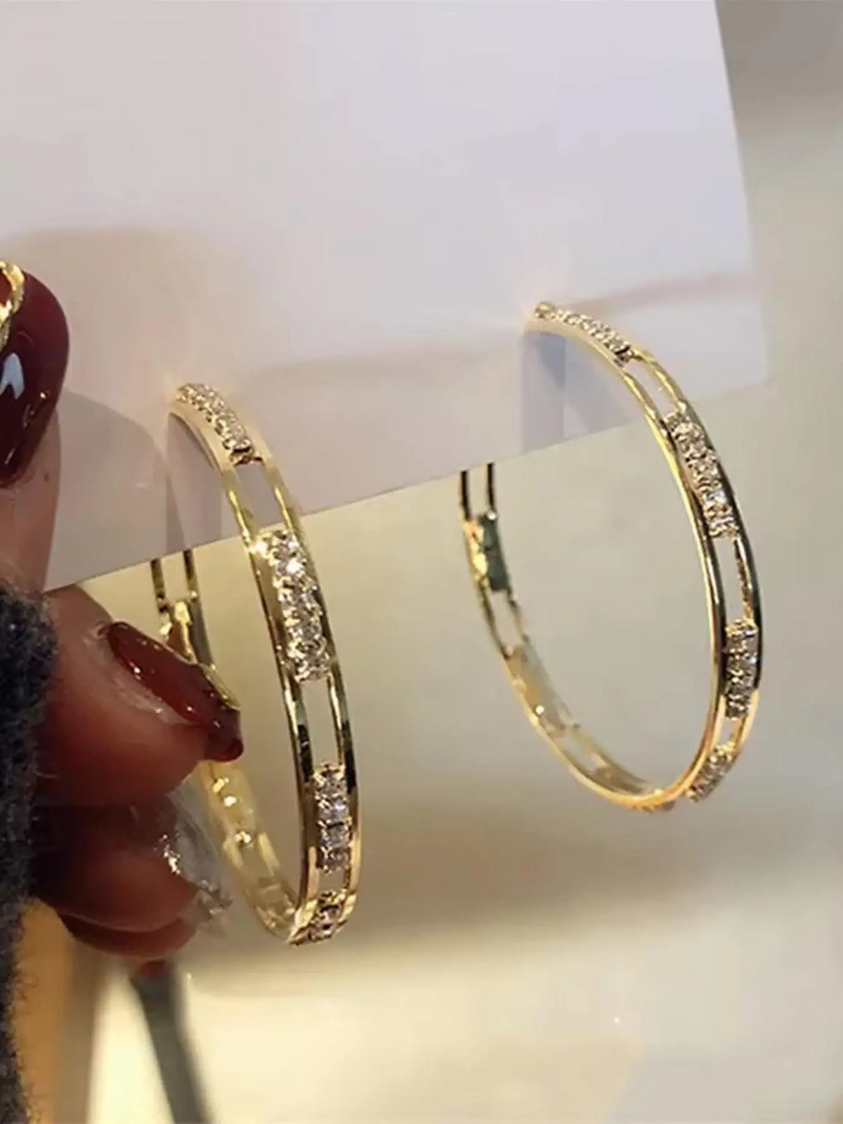 Women's Rhinestone Hoop Earrings, Fashionable Hoop Earrings, Elegant Hollow Out Design, Perfect for Daily Wear, Parties & Vacations, Fashionable Jewelry, Earrings Hoops
