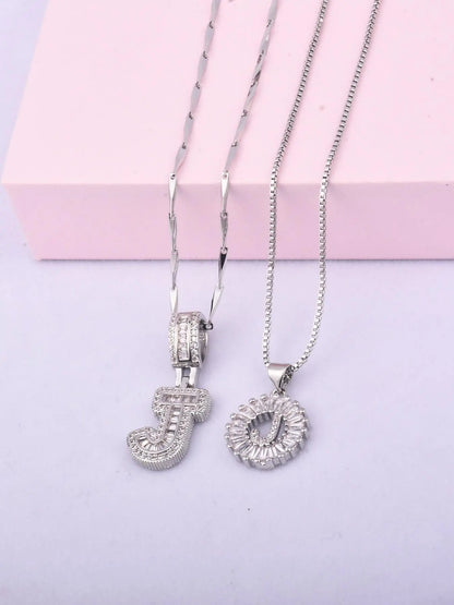 Initials Necklace with Box, 26 Letters Pendant Necklace, Alphabet Letter Necklace for Women & Girls, Fashion Jewelry for Party, Daily Decor, Trendy All-match & Exquisite Jewelry for Birthday Gift, Personalized Initial Necklace, Fashionable Accessory