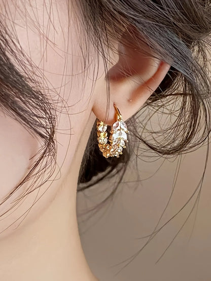 1 Pair Golden-Tone Hoop Earrings with Sparkling Rhinestone Accents - Natural Style Design, Perfect for Daily Wear, All-Season Accessory, Fashionable Accessories, Stylish Jewelry, Wedding Earrings