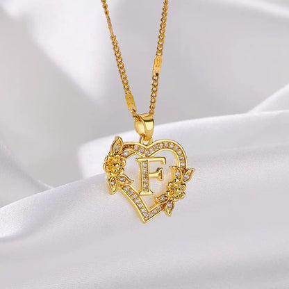 New Fashion Letter Detail Heart Shaped Pendant Necklace, Love Necklace for Women for Summer, Rhinestone & Flower Decor Stainless Steel Matching Necklace Jewelry, Girl's Temperament Cloths Accessory for Daily Wear