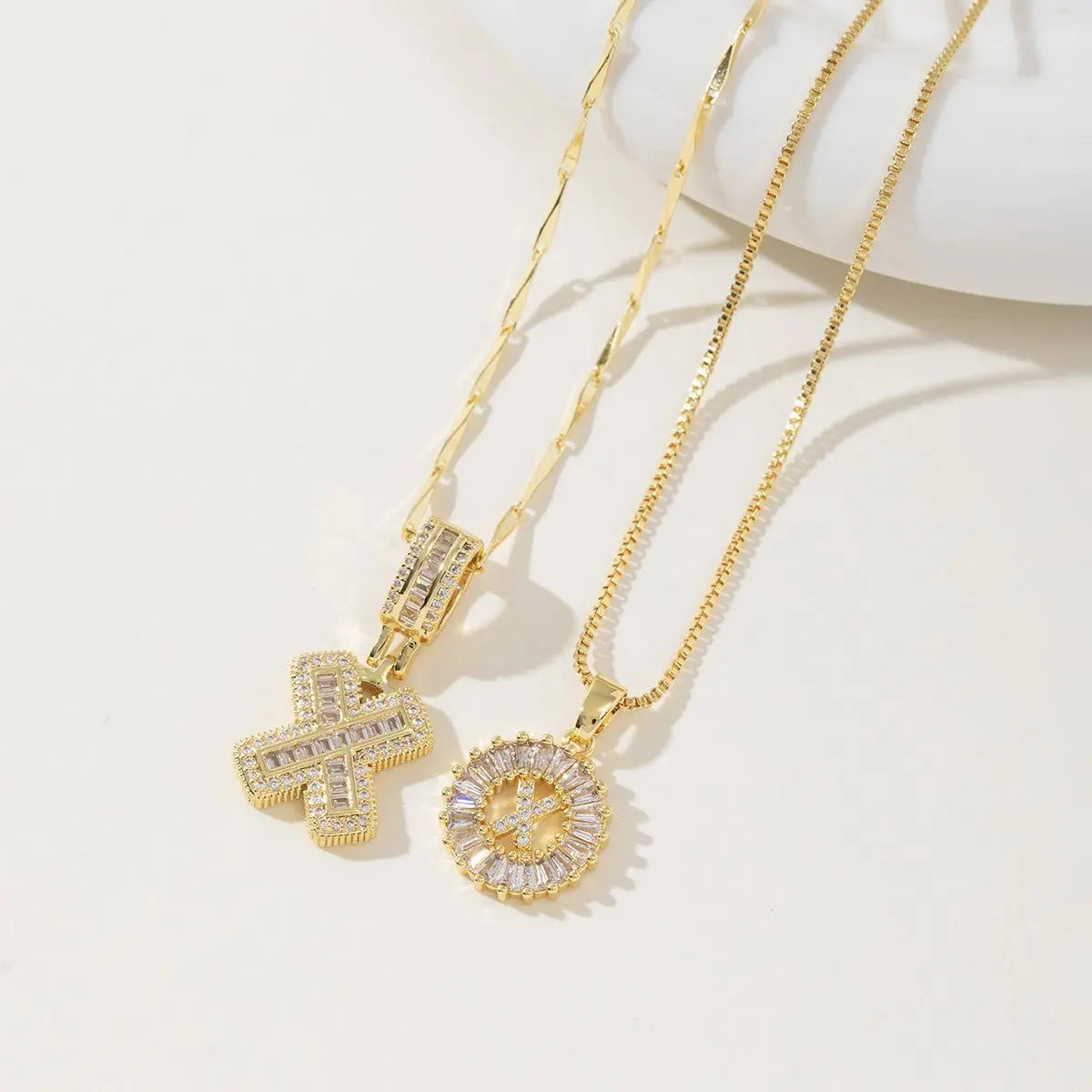 Women's Full diamond Rock sugar 26 letters Pendant Necklace Set Copper with zircon and gold plating Gold‑plated Round shape Flowers Fashion Accessories Layered Jewelry Set