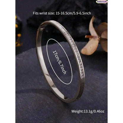 Women's 3PC Heart Bangle Bracelet Set - 18K Gold Plated Sparkly Zirconia Open Cuffs, Jewelry for Women, Stainless Steel Bracelet Stack, Arm Candy Accessories, Daily Girly Items, Ideal Gift for Date Night