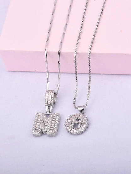 Initials Necklace with Box, 26 Letters Pendant Necklace, Alphabet Letter Necklace for Women & Girls, Fashion Jewelry for Party, Daily Decor, Trendy All-match & Exquisite Jewelry for Birthday Gift, Personalized Initial Necklace, Fashionable Accessory