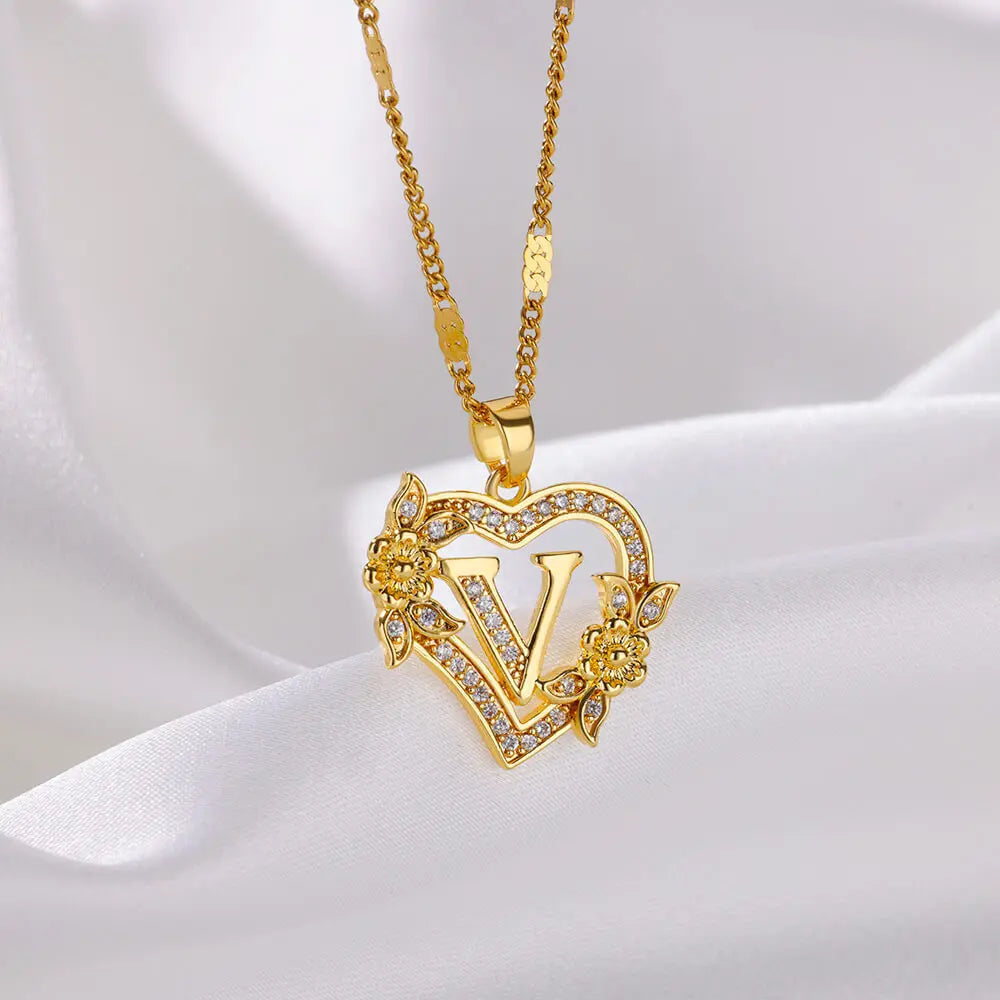 New Fashion Letter Detail Heart Shaped Pendant Necklace, Love Necklace for Women for Summer, Rhinestone & Flower Decor Stainless Steel Matching Necklace Jewelry, Girl's Temperament Cloths Accessory for Daily Wear