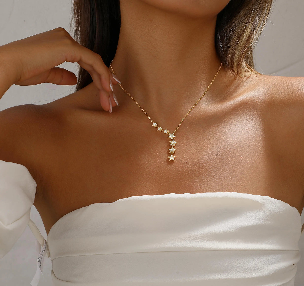 CAROVO 18K Gold Plated Crystal Dainty Star CZ Charm Y-Necklace for Female - Non Tarnish Charming Adjustable Jewelry, Anniversary Thanksgiving Gift