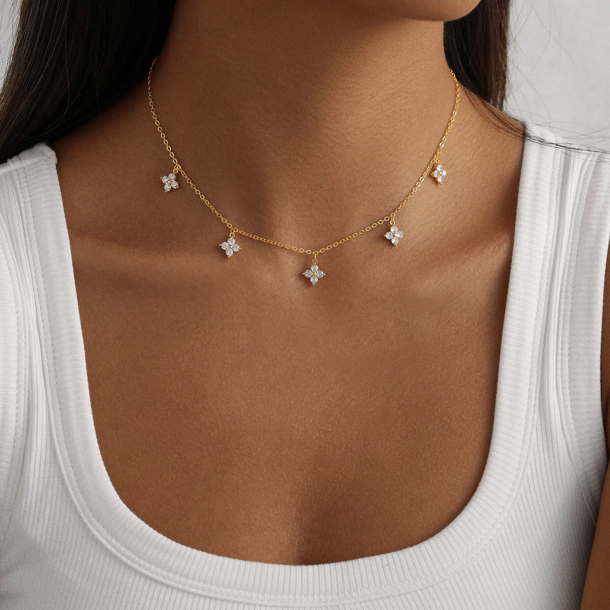 Pancert Women's Dainty Floral Choker Necklace - Gold-Plated Sparkling CZ Charms, Trendy Charms Necklace, Whimsical Accessories, Jewelry for Women, Ideal Girlfriend Gift