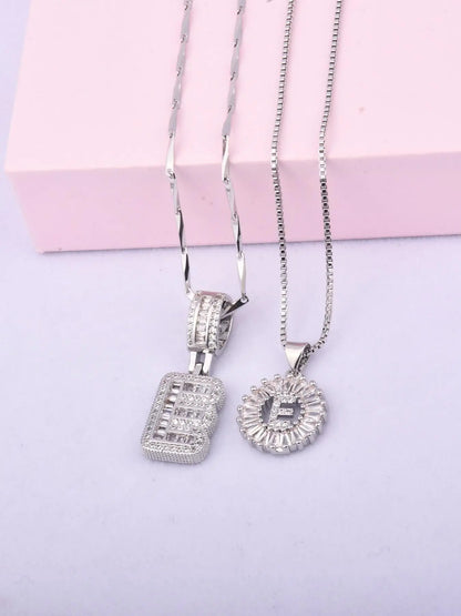 Initials Necklace with Box, 26 Letters Pendant Necklace, Alphabet Letter Necklace for Women & Girls, Fashion Jewelry for Party, Daily Decor, Trendy All-match & Exquisite Jewelry for Birthday Gift, Personalized Initial Necklace, Fashionable Accessory
