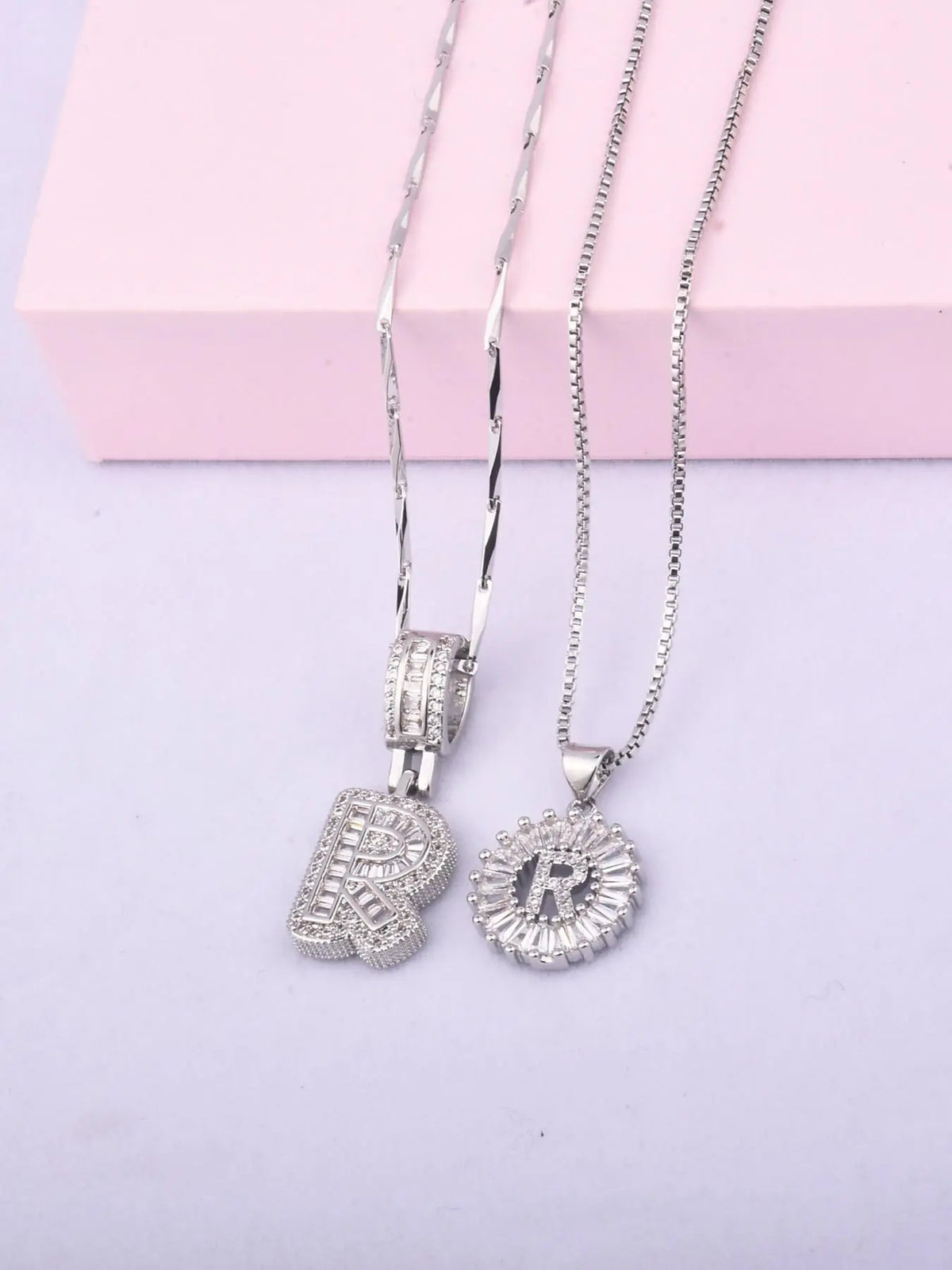 Initials Necklace with Box, 26 Letters Pendant Necklace, Alphabet Letter Necklace for Women & Girls, Fashion Jewelry for Party, Daily Decor, Trendy All-match & Exquisite Jewelry for Birthday Gift, Personalized Initial Necklace, Fashionable Accessory