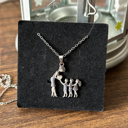 Family Members Necklace - Mom & Kids Pendant, "A Mother's Love Always With You", Perfect Necklace Gift for Women & Mothers