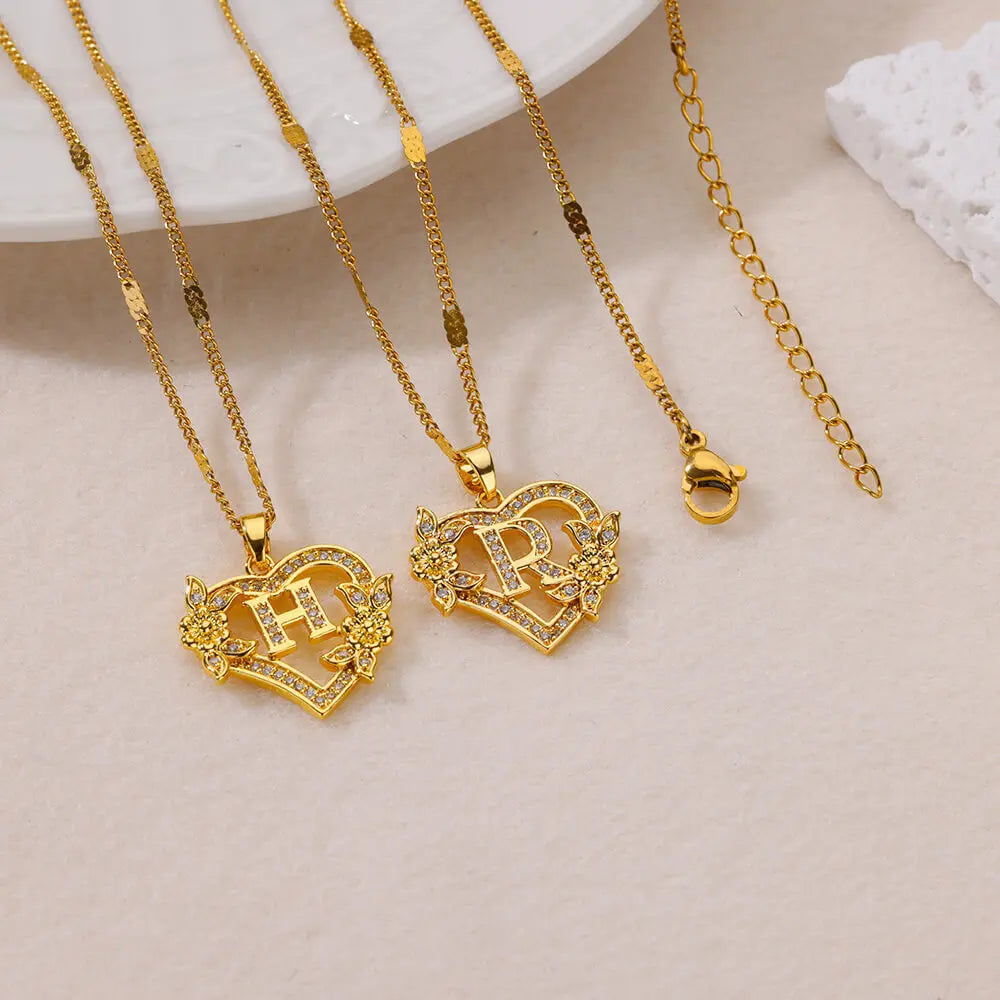 New Fashion Letter Detail Heart Shaped Pendant Necklace, Love Necklace for Women for Summer, Rhinestone & Flower Decor Stainless Steel Matching Necklace Jewelry, Girl's Temperament Cloths Accessory for Daily Wear