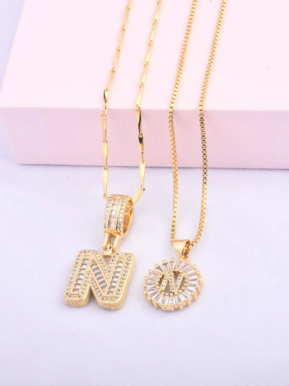 Initials Necklace with Box, 26 Letters Pendant Necklace, Alphabet Letter Necklace for Women & Girls, Fashion Jewelry for Party, Daily Decor, Trendy All-match & Exquisite Jewelry for Birthday Gift, Personalized Initial Necklace, Fashionable Accessory