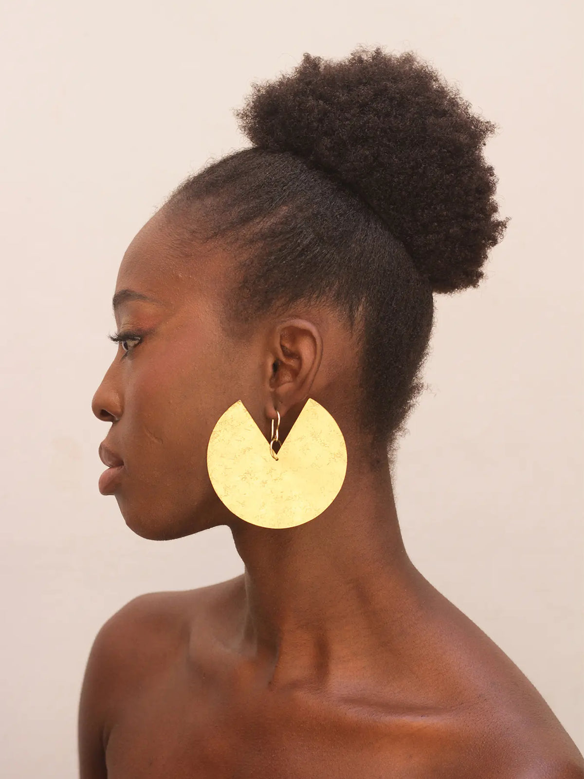Boho Style African-Inspired Earrings, Zinc Alloy Hammered Tribal Jewelry, Large Statement Earrings for Women, Ethnic Fashionable Accessories, Trendy Jewellery, Stylish Jewelry, High Quality Earrings