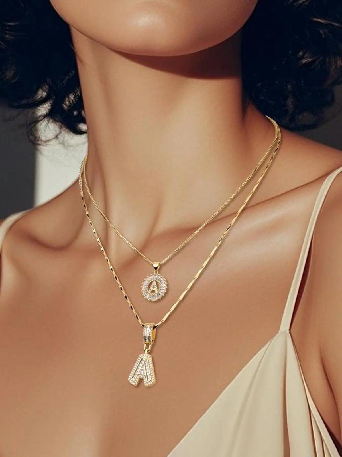 Letter Chain Necklace Set for Women, 26 Pendants with Zirconia Round Floral Design, Sister Matching Gift, Daily Wear Fashion Accessory, Casual Style Necklaces