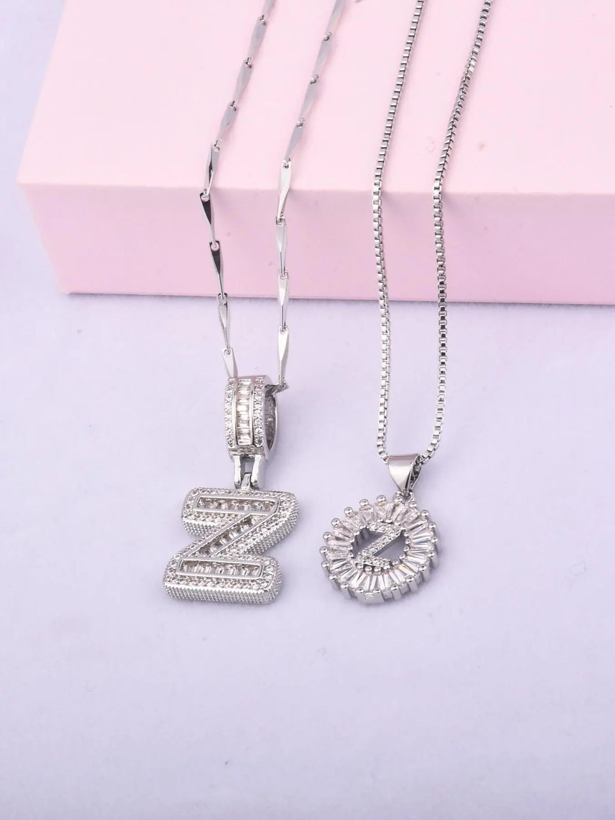 Initials Necklace with Box, 26 Letters Pendant Necklace, Alphabet Letter Necklace for Women & Girls, Fashion Jewelry for Party, Daily Decor, Trendy All-match & Exquisite Jewelry for Birthday Gift, Personalized Initial Necklace, Fashionable Accessory