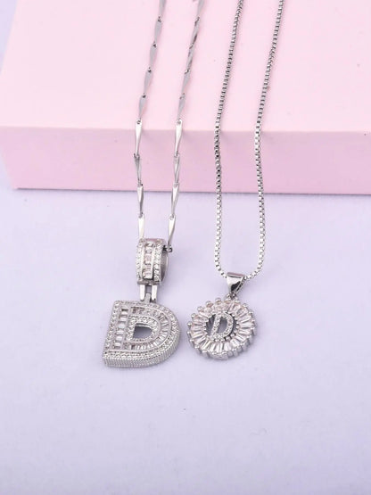 Initials Necklace with Box, 26 Letters Pendant Necklace, Alphabet Letter Necklace for Women & Girls, Fashion Jewelry for Party, Daily Decor, Trendy All-match & Exquisite Jewelry for Birthday Gift, Personalized Initial Necklace, Fashionable Accessory