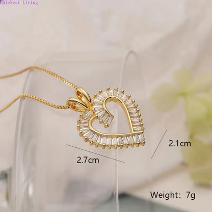 Women's 18K Gold Plated Heart Pendant Necklace, Shiny Zircon INS Minimalist Luxury Dainty Clavicle Chain, For Daily Casual Wear & Holiday Gifting, Sports & Outdoor Accessory, Soho-Chic