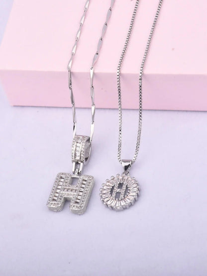 Initials Necklace with Box, 26 Letters Pendant Necklace, Alphabet Letter Necklace for Women & Girls, Fashion Jewelry for Party, Daily Decor, Trendy All-match & Exquisite Jewelry for Birthday Gift, Personalized Initial Necklace, Fashionable Accessory