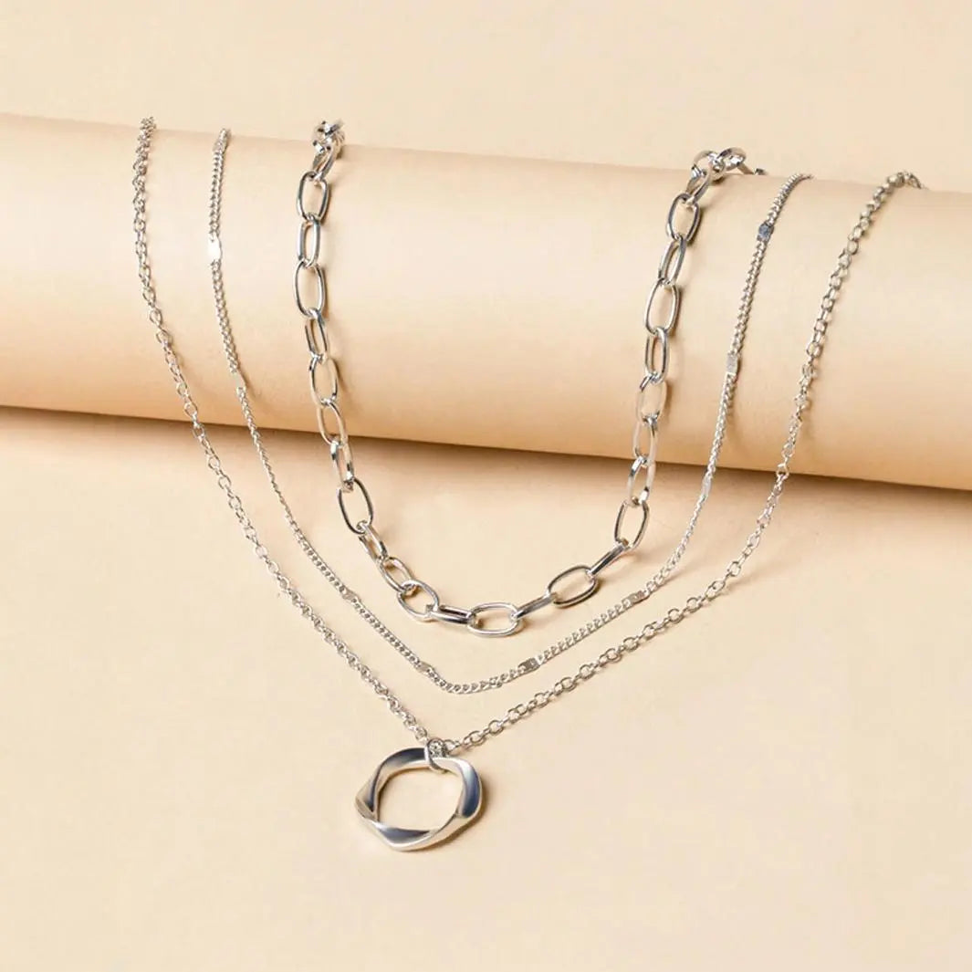 Layered Silver Necklaces for Women, Silver Stackable Stack Choker Necklaces for Women Trendy Layering Circle Pendant Chain Necklace Set Jewelry for Women