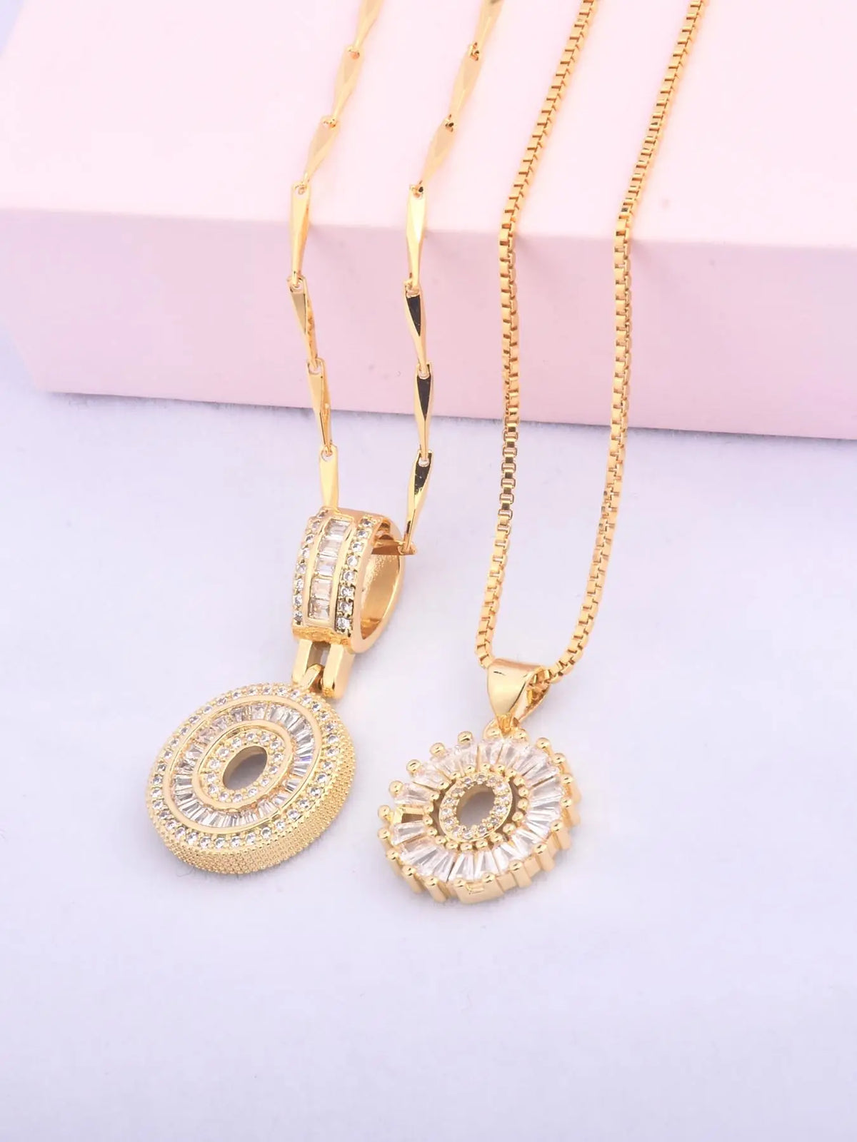 Initials Necklace with Box, 26 Letters Pendant Necklace, Alphabet Letter Necklace for Women & Girls, Fashion Jewelry for Party, Daily Decor, Trendy All-match & Exquisite Jewelry for Birthday Gift, Personalized Initial Necklace, Fashionable Accessory