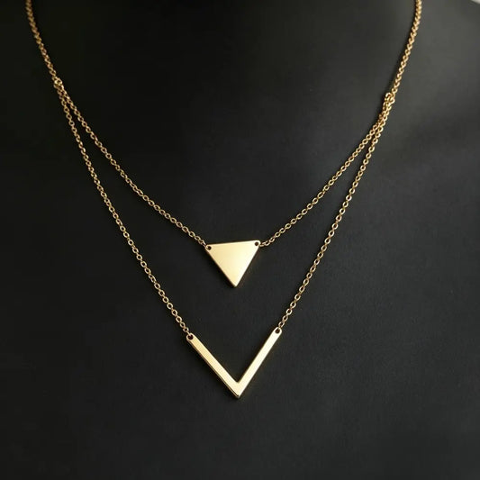 Women's Elegant Layered Chain Necklace, Triangle And Letter V Design Pendant, Chic Vintage All-match Fashion Jewelry, Suitable for Daily Styling And Birthday Gifting for Girlfriend
