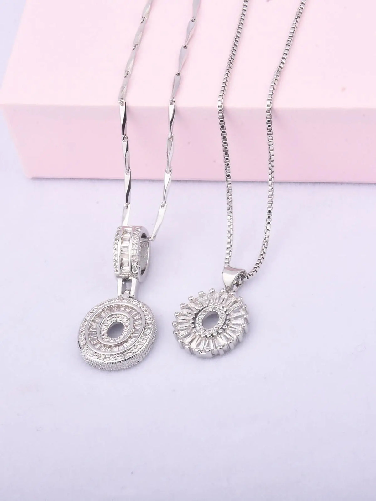 Initials Necklace with Box, 26 Letters Pendant Necklace, Alphabet Letter Necklace for Women & Girls, Fashion Jewelry for Party, Daily Decor, Trendy All-match & Exquisite Jewelry for Birthday Gift, Personalized Initial Necklace, Fashionable Accessory