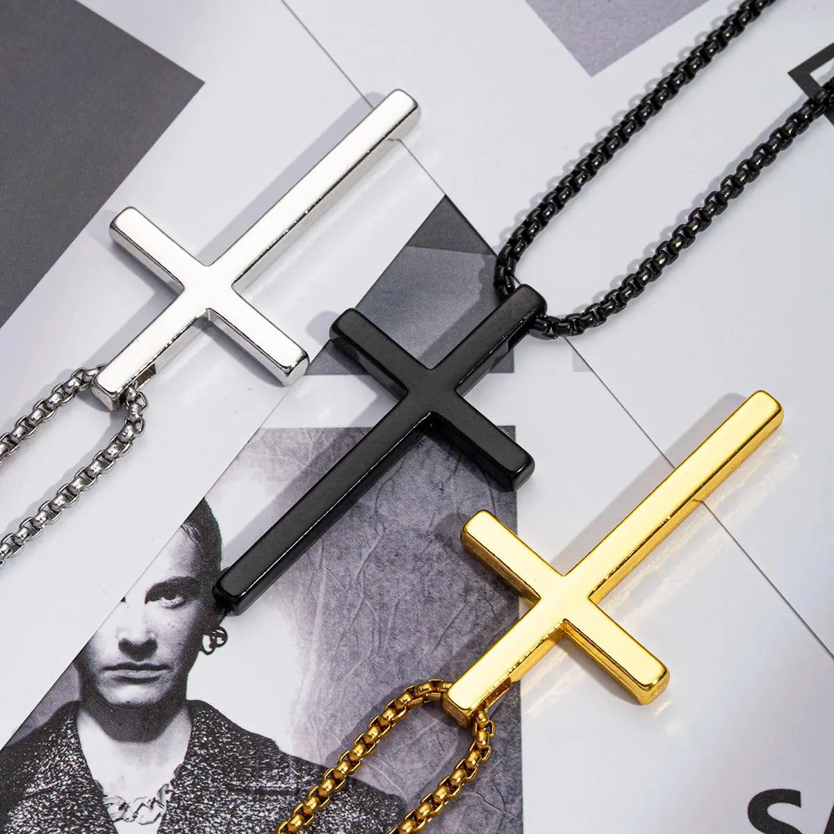 Women's Elegant Cross Theme Faith Pendant Necklace - Stacking Layered Pendant with Necklace, Fashion Costume Jewelry, Gift Idea for Gifting