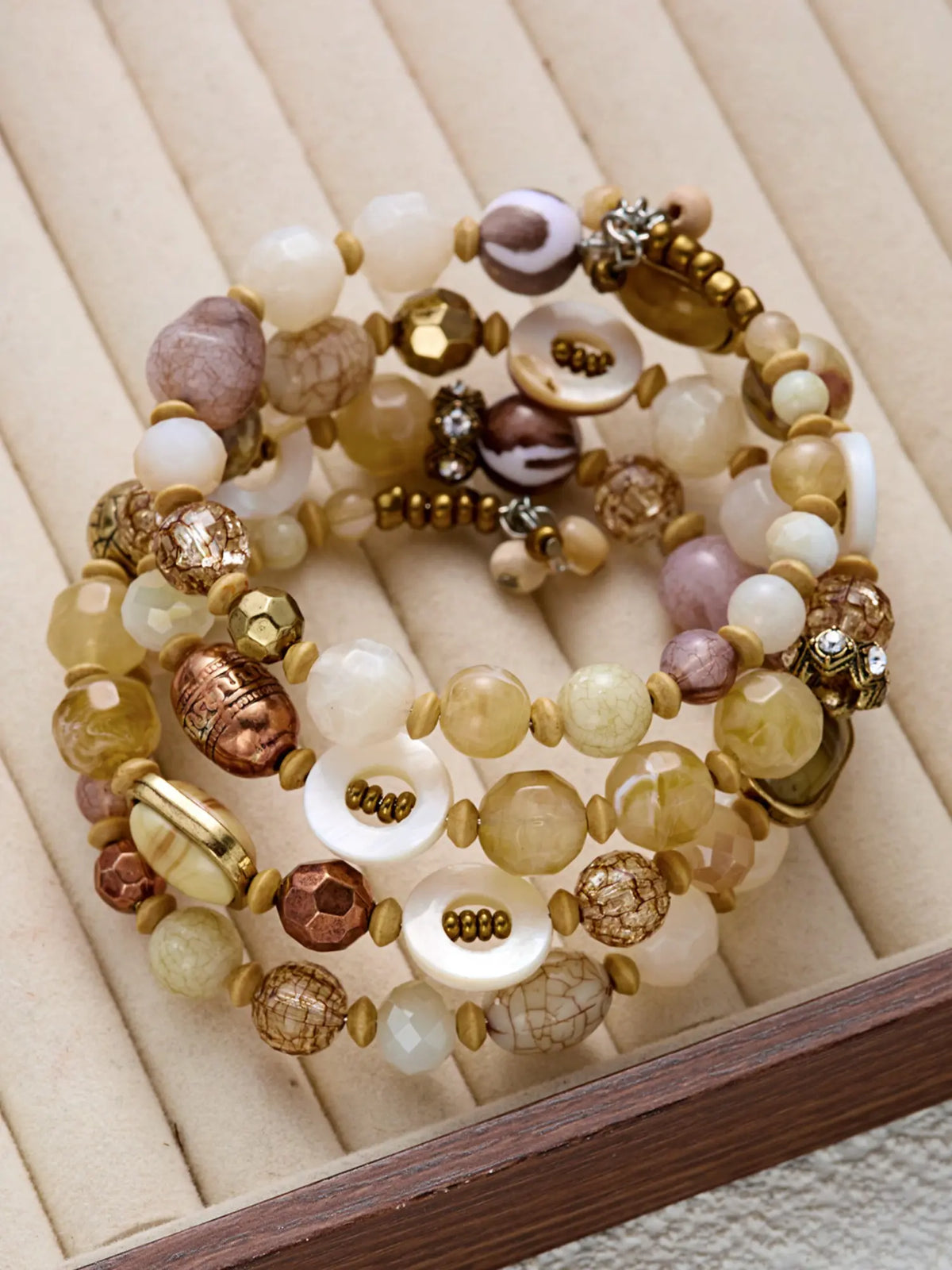 4 Pcs Natural Stone Beaded Bracelets, Bohemian Vintage Style, Earth Tone Multi-Pendant Elastic Stackable, Women's Beach Vacation Daily Accessory, Boho Stone Bracelet